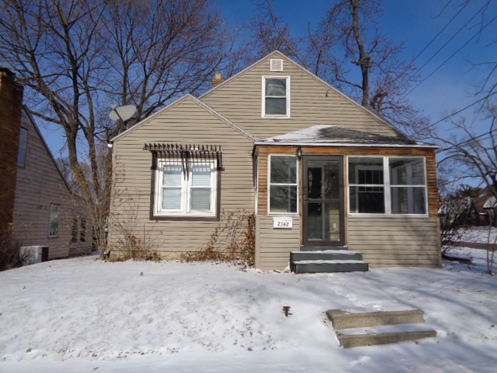 2342 17th Avenue, Rockford, IL 61104
