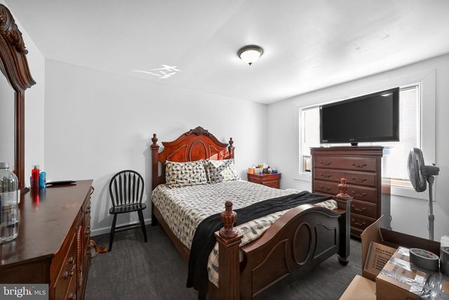 823 OCEAN AVE, Lancaster, PA 17603