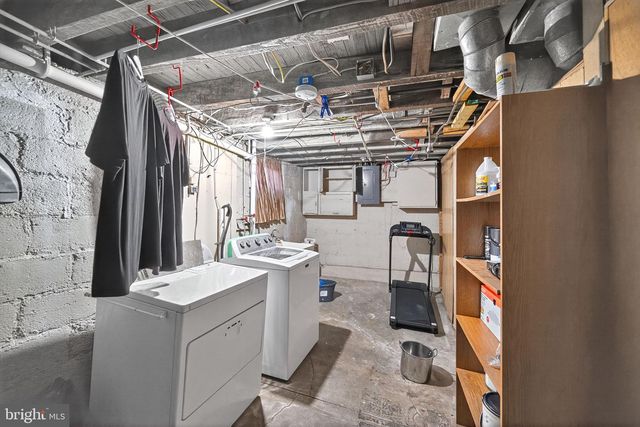 823 OCEAN AVE, Lancaster, PA 17603