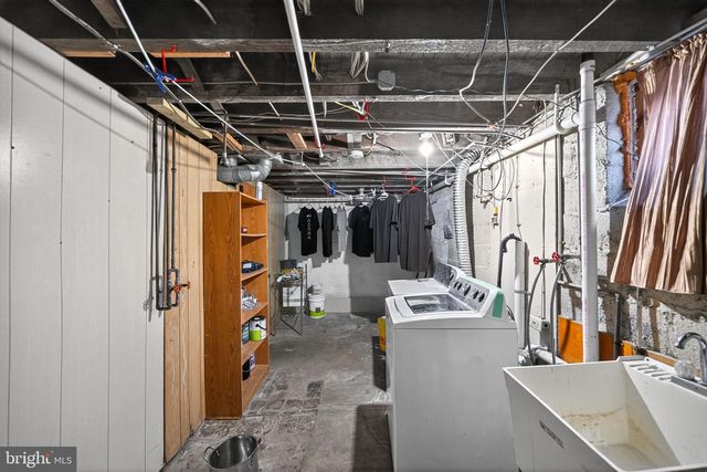 823 OCEAN AVE, Lancaster, PA 17603