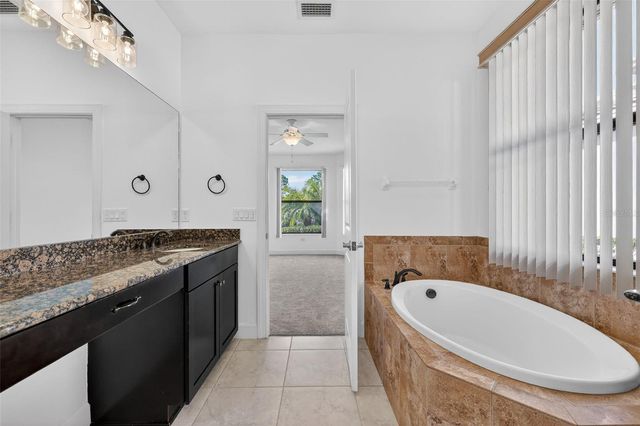 12826 DEL CORSO LOOP, Bradenton, FL 34211