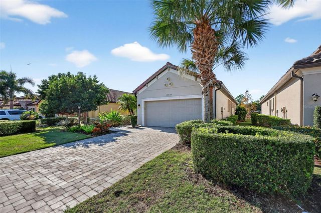 12826 DEL CORSO LOOP, Bradenton, FL 34211