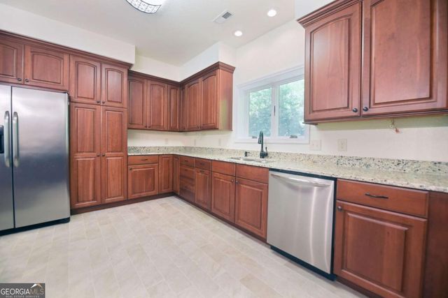 714 Mountain View Road 36, 35, Hiawassee, GA 30546