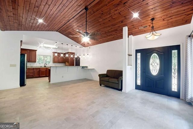 714 Mountain View Road 36, 35, Hiawassee, GA 30546