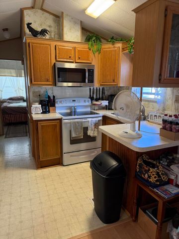 6673 SE 56th Lane, Okeechobee, FL 34974