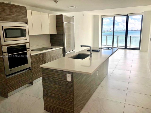 460 NE 28th St 1602, Miami, FL 33137