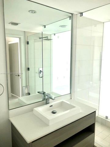 460 NE 28th St 1602, Miami, FL 33137