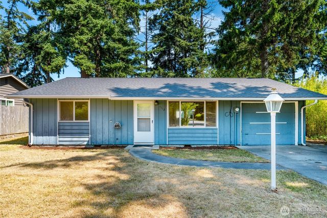 1112 Ridgeway Drive, Oak Harbor, WA 98277