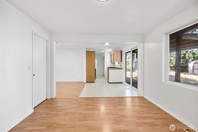 1112 Ridgeway Drive, Oak Harbor, WA 98277