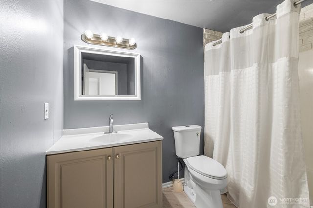 1112 Ridgeway Drive, Oak Harbor, WA 98277