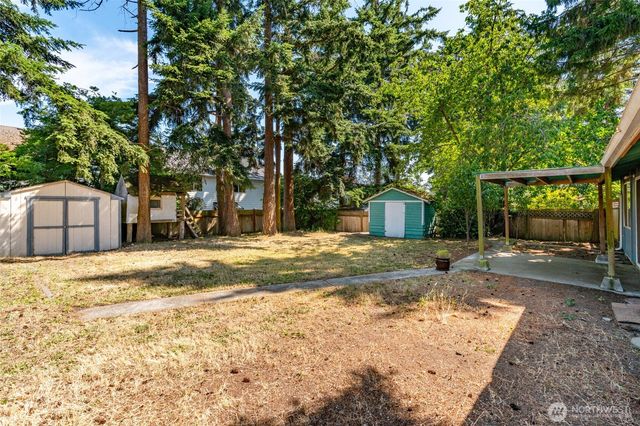 1112 Ridgeway Drive, Oak Harbor, WA 98277