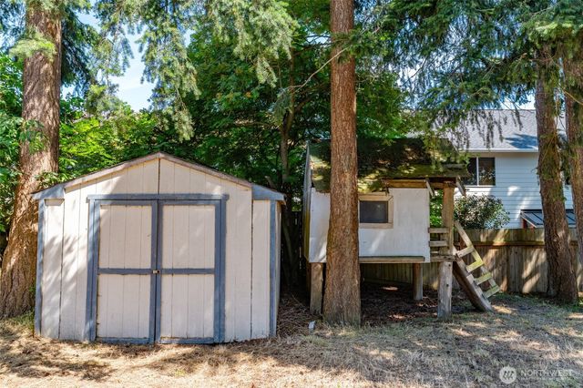 1112 Ridgeway Drive, Oak Harbor, WA 98277