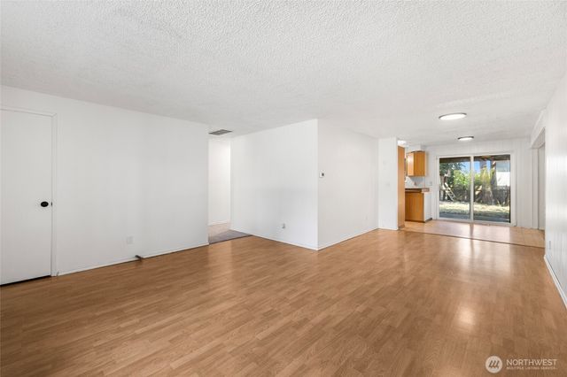 1112 Ridgeway Drive, Oak Harbor, WA 98277