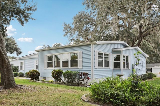 25726 OAK ALLEY, Leesburg, FL 34748