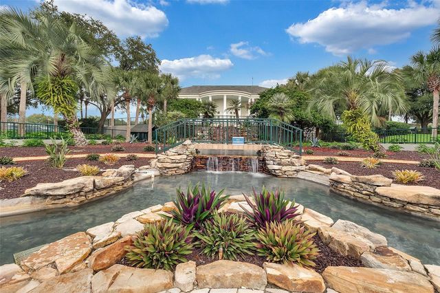 25726 OAK ALLEY, Leesburg, FL 34748