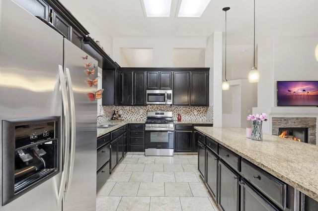 5217 Whitestone Dr, Salida, CA 95368