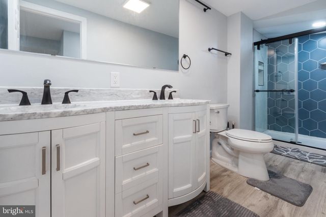 28 SCAMMELL DR, Browns Mills, NJ 08015