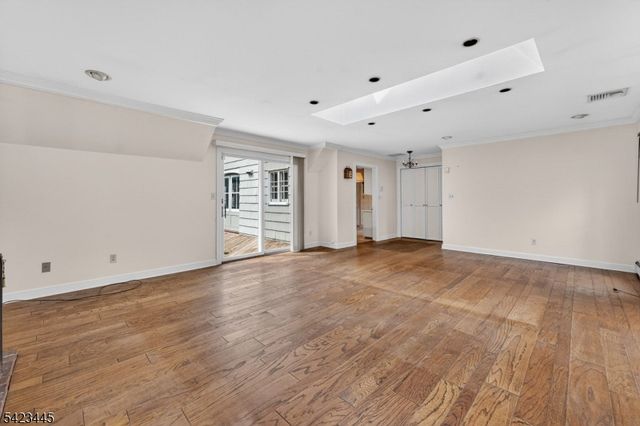 78 Orton Rd, West Caldwell Twp., NJ 07006