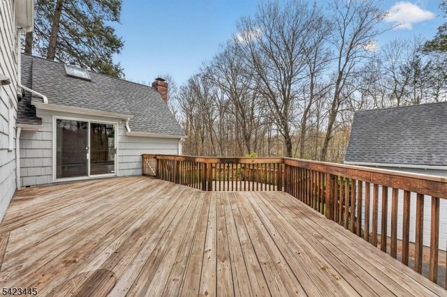 78 Orton Rd, West Caldwell Twp., NJ 07006
