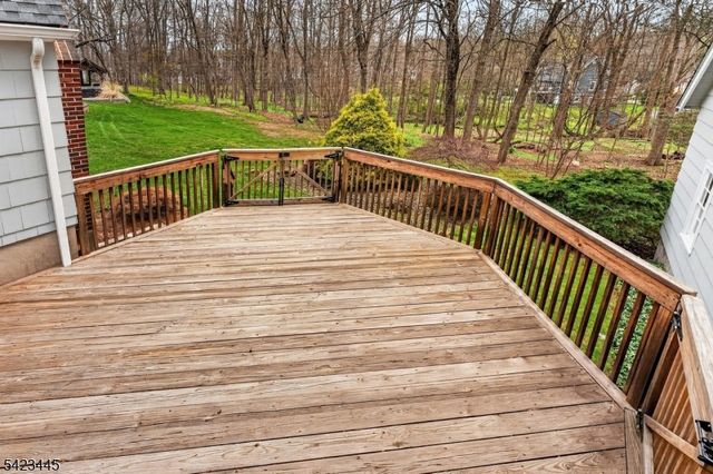78 Orton Rd, West Caldwell Twp., NJ 07006