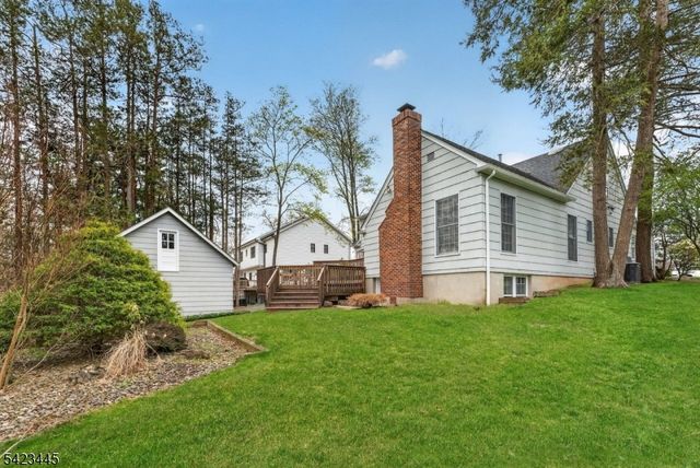 78 Orton Rd, West Caldwell Twp., NJ 07006
