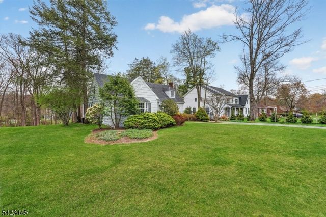 78 Orton Rd, West Caldwell Twp., NJ 07006