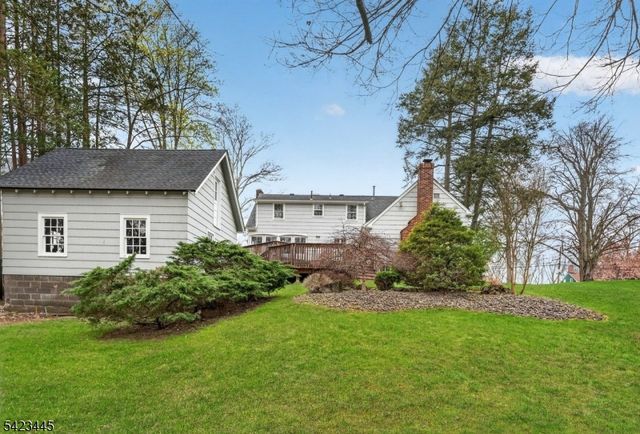 78 Orton Rd, West Caldwell Twp., NJ 07006