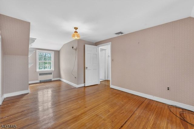 78 Orton Rd, West Caldwell Twp., NJ 07006