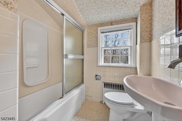 78 Orton Rd, West Caldwell Twp., NJ 07006