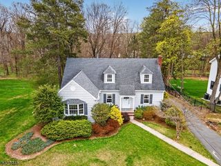 78 Orton Rd, West Caldwell Twp., NJ 07006