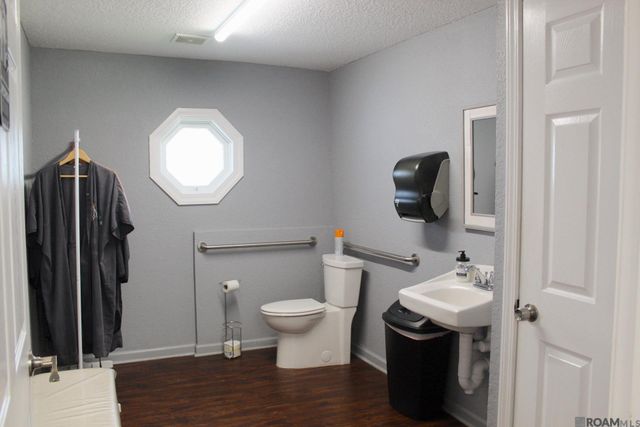 9373 Florida Blvd, Walker, LA 70785