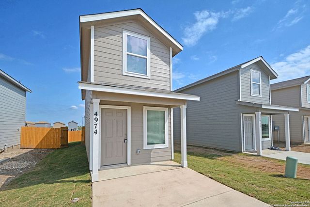 4974 Daisy Blossom, Converse, TX 78109