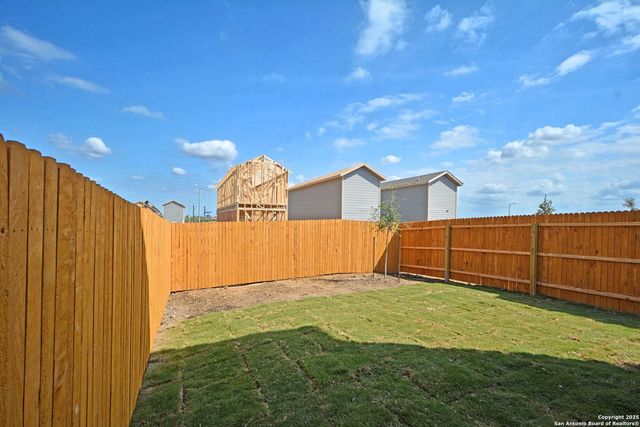 4974 Daisy Blossom, Converse, TX 78109