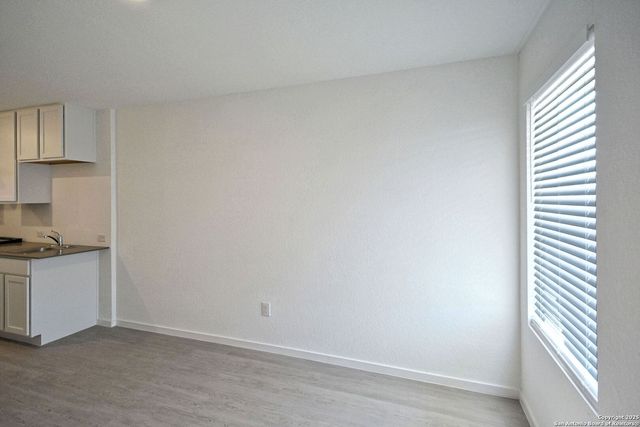4974 Daisy Blossom, Converse, TX 78109