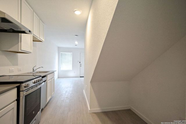 4974 Daisy Blossom, Converse, TX 78109