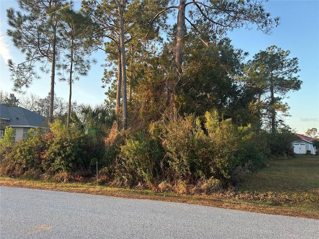 4 WHITE HALL DRIVE, Palm Coast, FL 32137