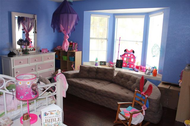 7063 River Garden Drive, Houston, TX 77095