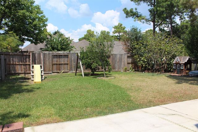 7063 River Garden Drive, Houston, TX 77095