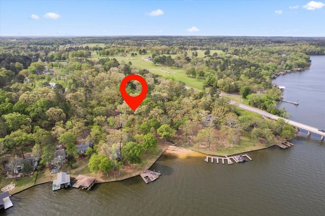 103 E Barker Creek Drive, Scroggins, TX 75480