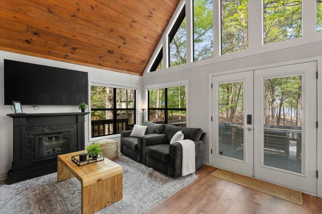 103 E Barker Creek Drive, Scroggins, TX 75480