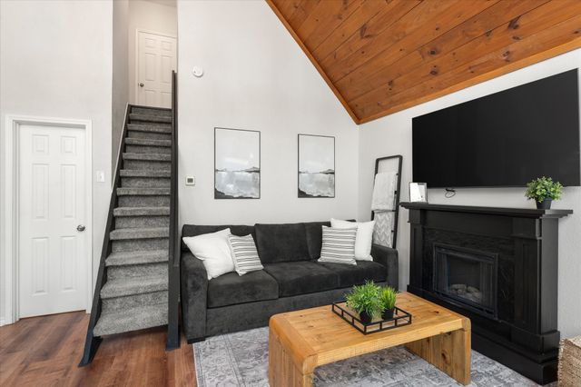 103 E Barker Creek Drive, Scroggins, TX 75480