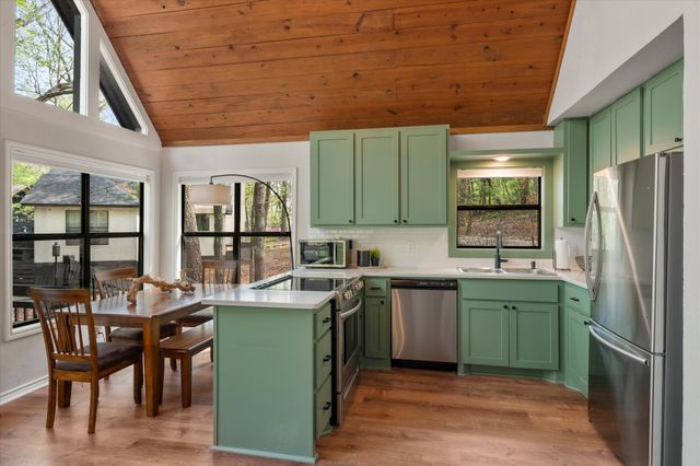 103 E Barker Creek Drive, Scroggins, TX 75480