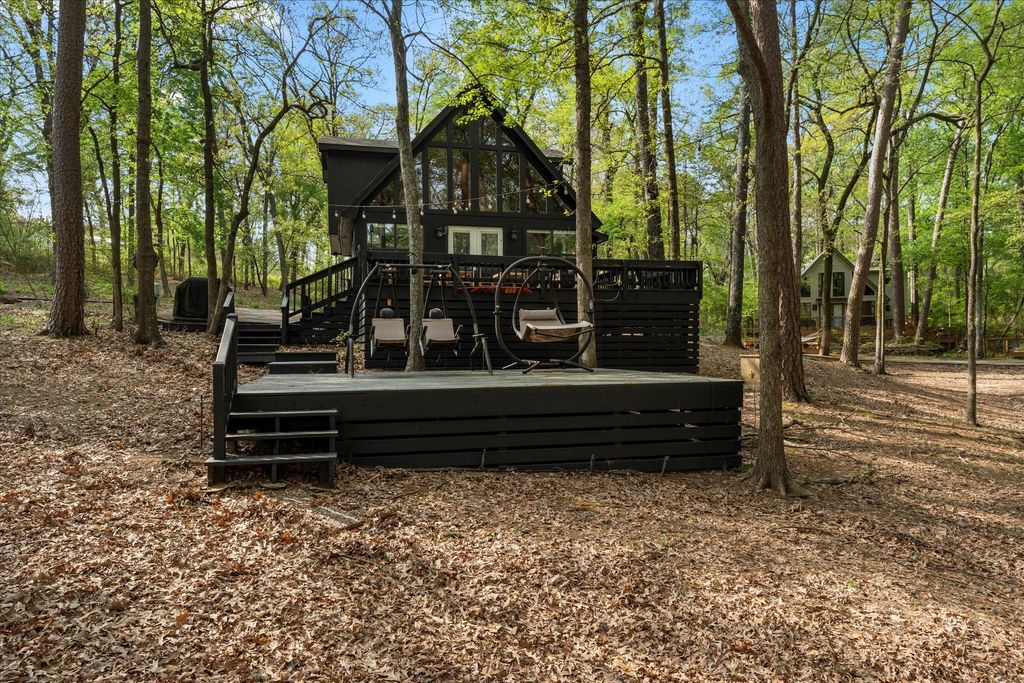 103 E Barker Creek Drive, Scroggins, TX 75480