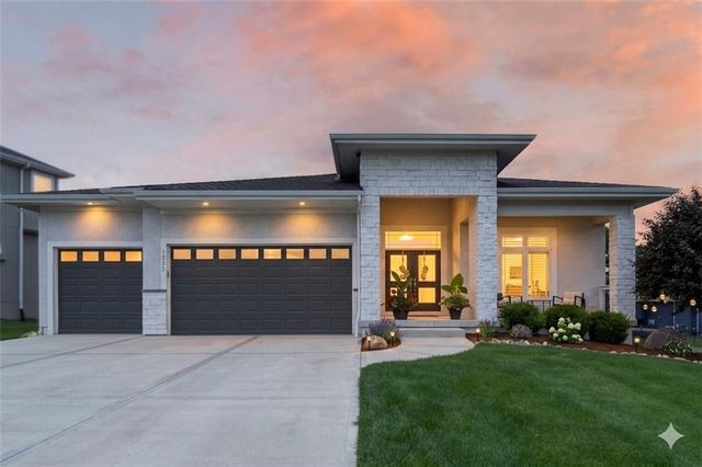 12000 W 184th Street, Overland Park, KS 66013