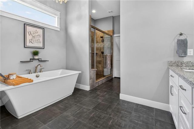 12000 W 184th Street, Overland Park, KS 66013