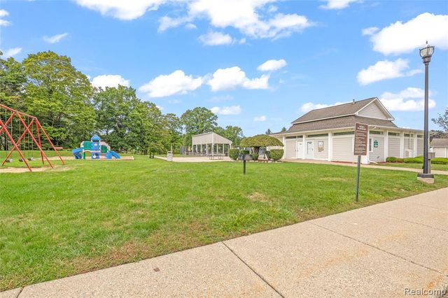 22705 Cranbrooke Drive, Novi, MI 48375