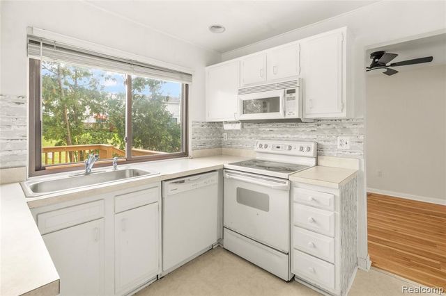 22705 Cranbrooke Drive, Novi, MI 48375