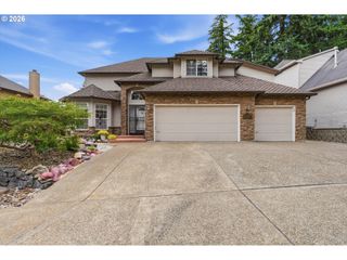 16867 WIGHT Ln, Lake Oswego, OR 97035