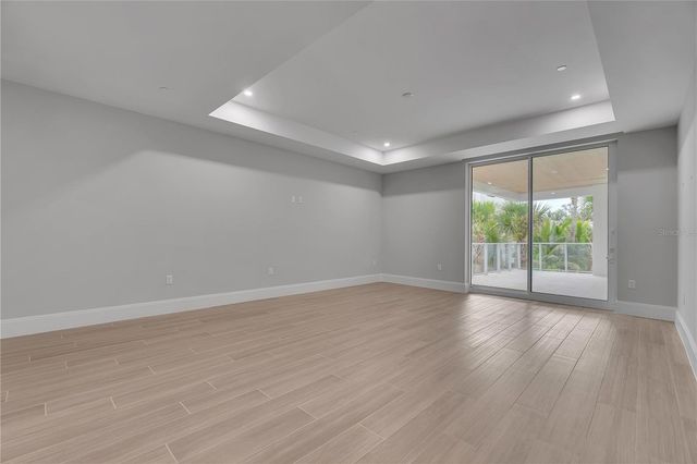 70 AVENIDA VENECCIA 204, Sarasota, FL 34242