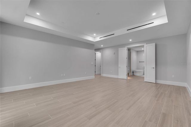 70 AVENIDA VENECCIA 204, Sarasota, FL 34242